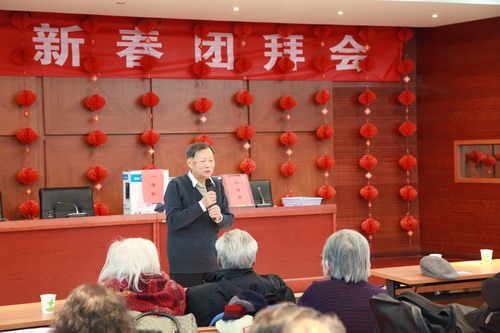 陈宗振仿古人吟诗