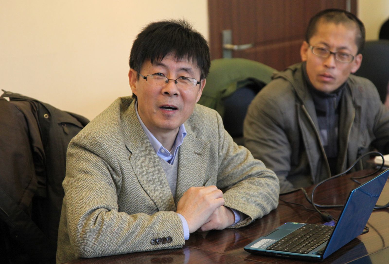 日本爱知大学教授周星博士做报告