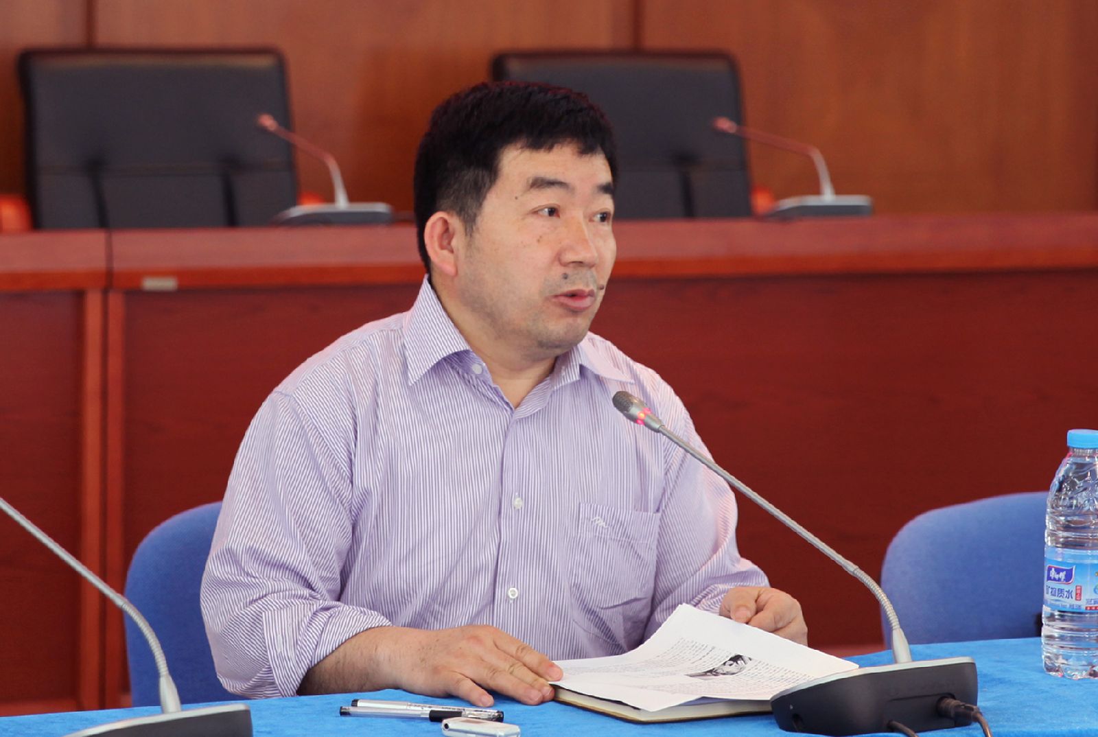 中国社会科学院民族学与人类学研究所王延中所长在会议上讲话  摄影: 陈英初