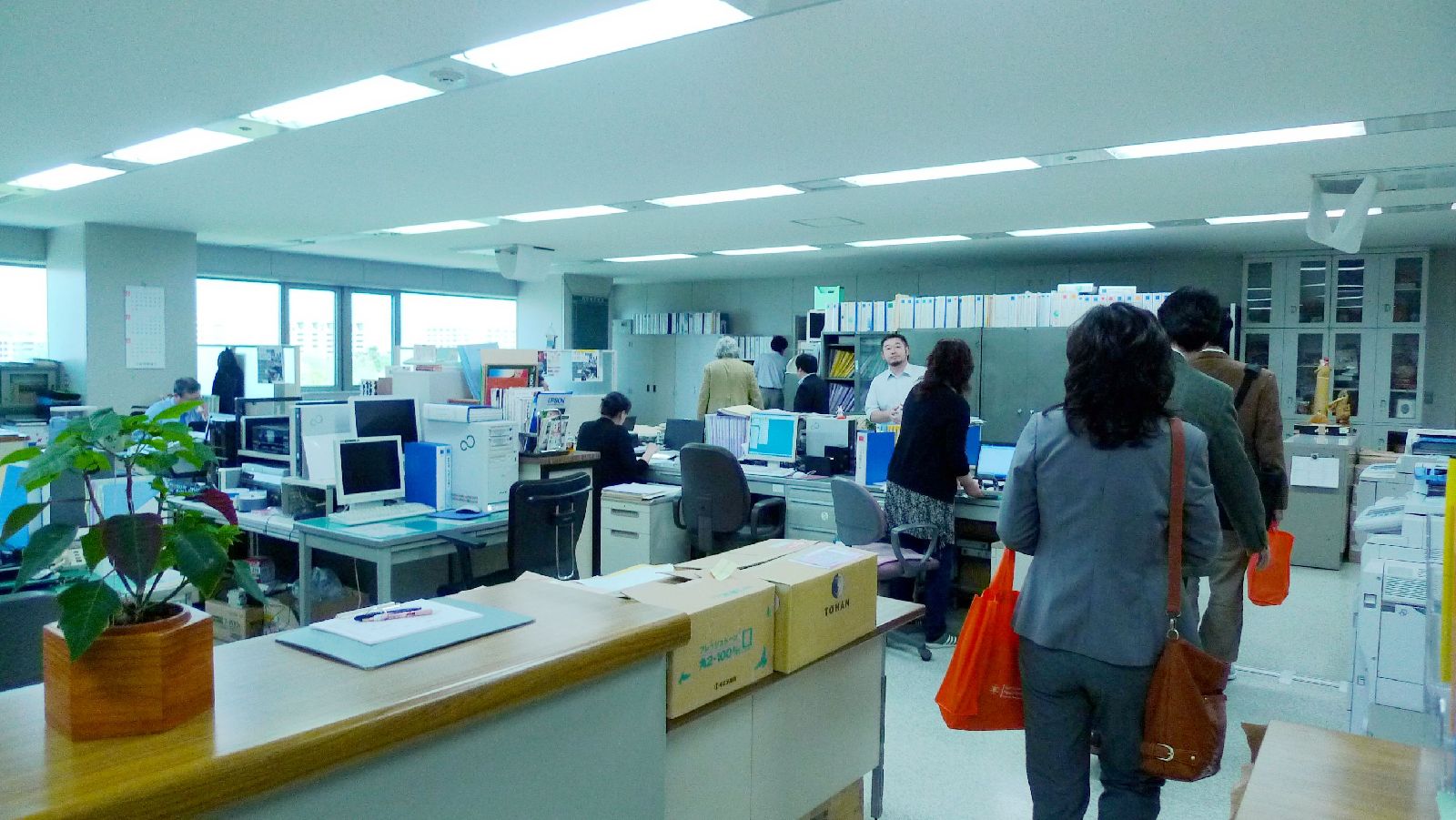 2-3 北海道爱努协会办公室  摄影：张小敏