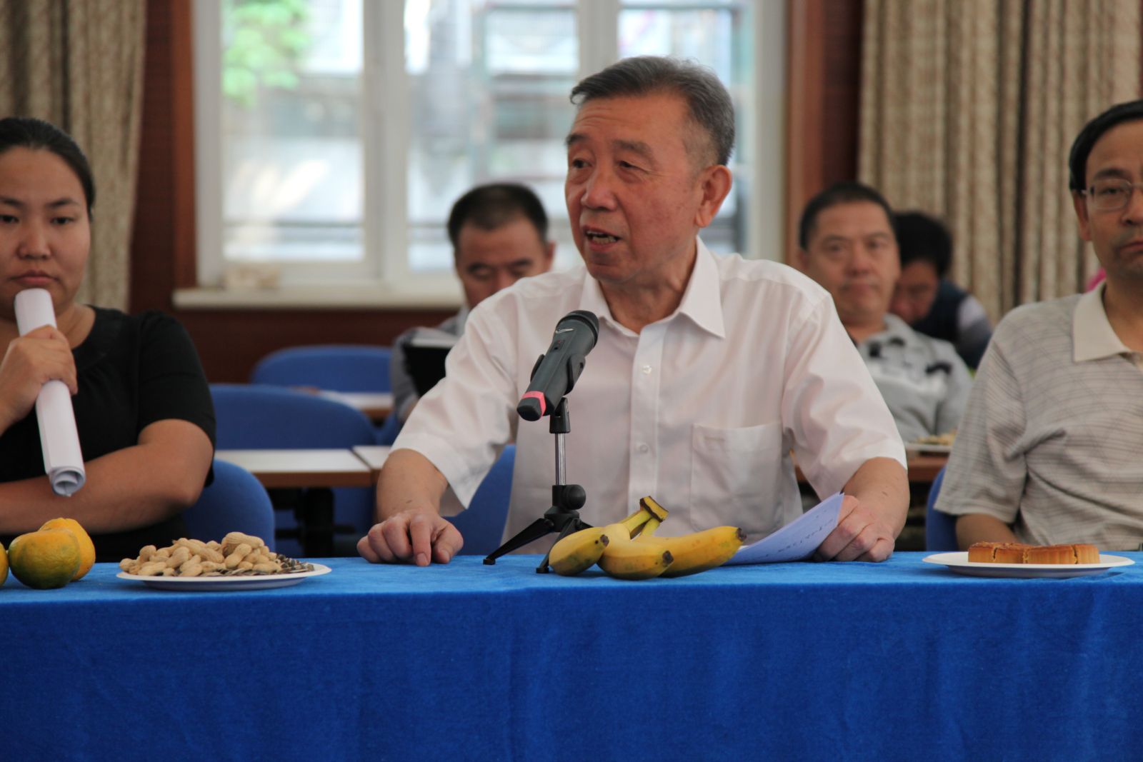 社科院学部委员、民族所原副所长道布研究员发言